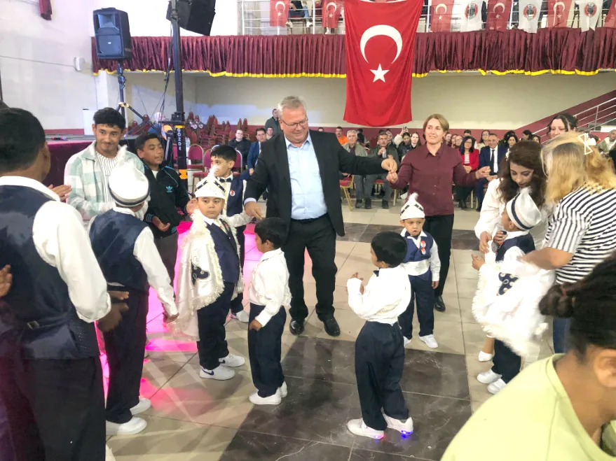 Süloğlu’nda toplu sünnet şöleni düzenlendi