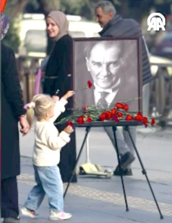 Ataturk sevgisi 2 - Tekirdağ’da Atatürk’ün anısına yapılan sosyal deney duygulandırdı