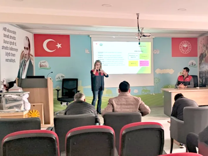 Ciftcilere egitim 2 - Kırklareli’nde çiftçilere bitki koruma ürünleri uygulamaları eğitimi verildi