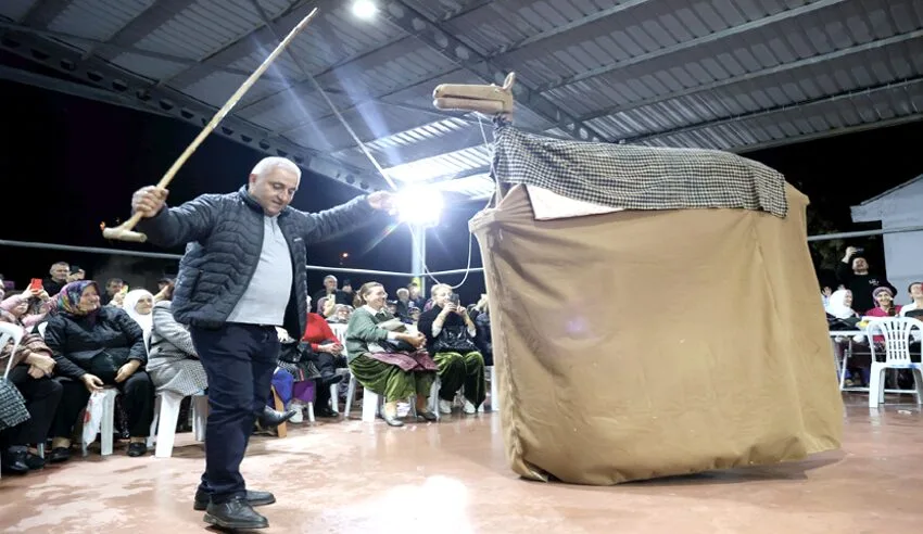 Trakya’da unutulmaya yüz tutan “Kasım Devesi” geleneği bazı köylerde yaşatılıyor