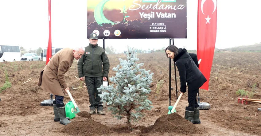 Trakya’da “Milli Ağaçlandırma Günü” dolayısıyla fidanlar toprakla buluşturuldu
