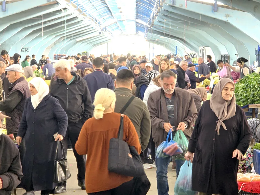 Pazartesi pazari 3 - Edirne’de pazar tezgahlarında kış bereketi