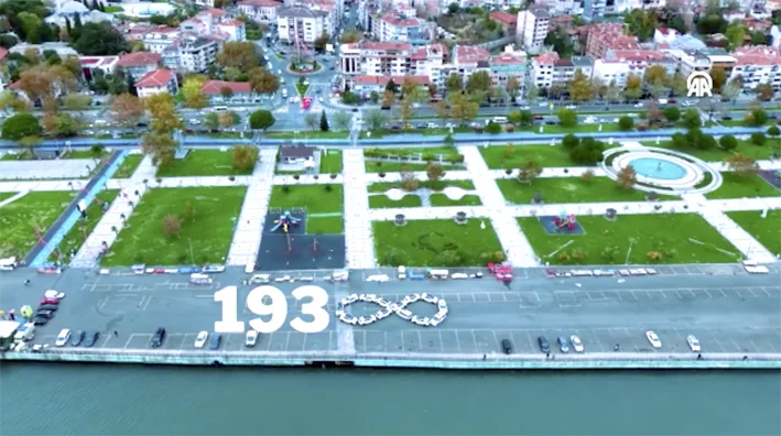 Polisler koreografi 2 - Tekirdağ’da polis ekipleri koreografiyle Büyük Önder Atatürk’ü andı
