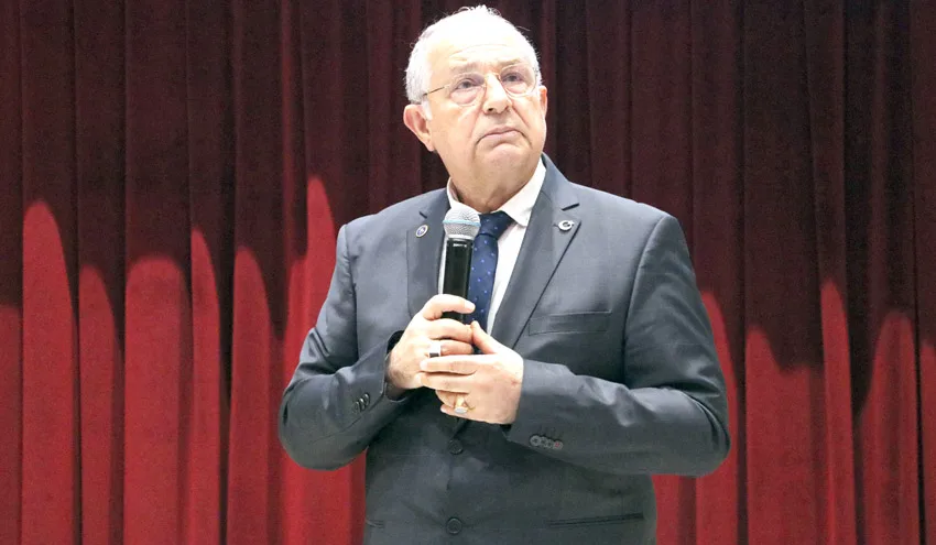 Tekirdağ’da “Dünyada ve Türkiye’de Süs ve Mücevher Taşı Bilimi” konferansı düzenlendi