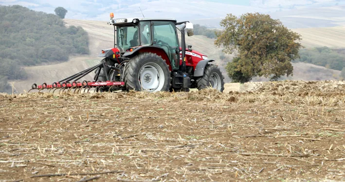 Traktor tarla tarim 2 - Trakya’da kuraklık daha az su isteyen ürünleri gündeme getiriyor