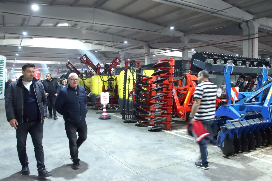 AA 20251204 39892098 39892075 KIRKLARELINDE 5 TARIM HAYVANCILIK GIDA SANAYI VE OTOMOTIV FUARI ACILDI - Kırklareli’nde 5. Tarım, Hayvancılık, Gıda, Sanayi ve Otomotiv Fuarı açıldı