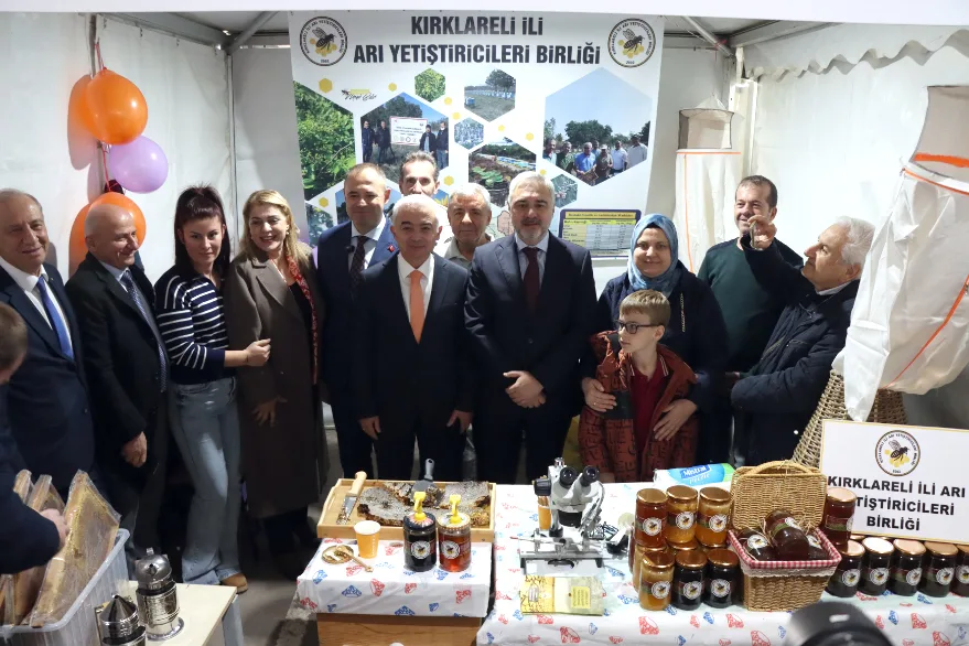 Kırklareli’nde 5. Tarım, Hayvancılık, Gıda, Sanayi ve Otomotiv Fuarı açıldı