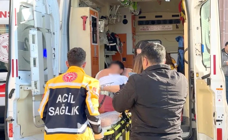 Tekirdağ’da ayağına demir çit saplanan öğrenci yaralandı