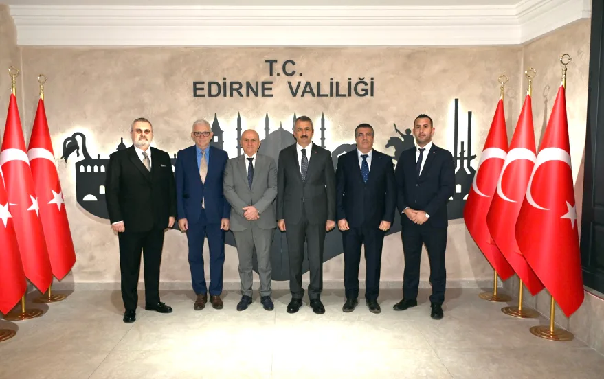 Vali Sezer, Arnavutluk heyetini kabul etti