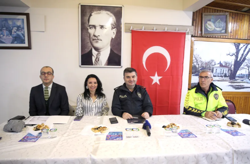 Edirne Emniyet Müdürü Ayhan, Kocasinan Mahallesi sakinleriyle buluştu