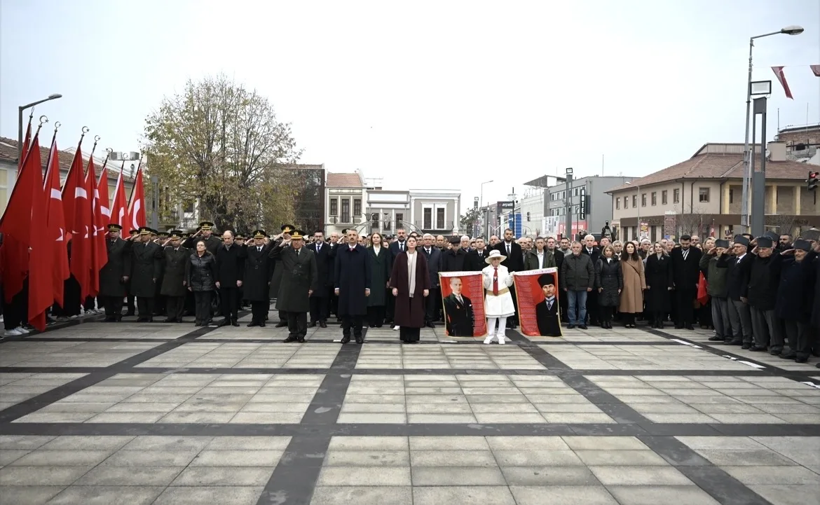 Atatürk’ün Edirne’ye gelişinin 95. yılı törenlerle kutlandı