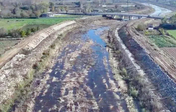 Kanal Edirne Temizlik 2 - Meriç’in “sigortası” Kanal Edirne’de yatak temizliği yapıldı