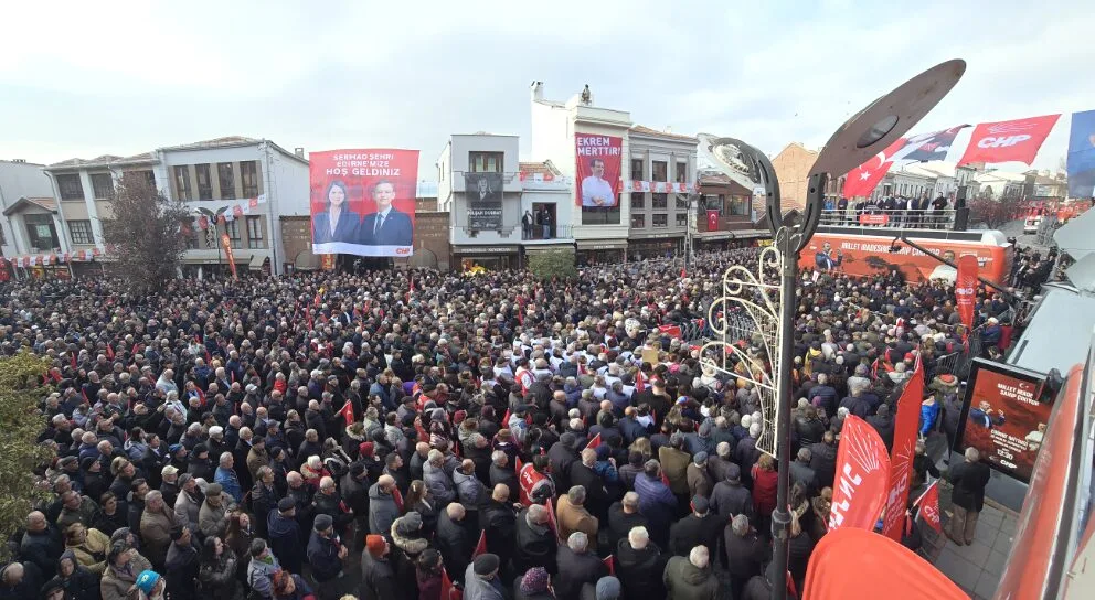 Ozgur Ozel Edirne Mitingi 1 - Özel, Edirne’den iktidara yüklendi