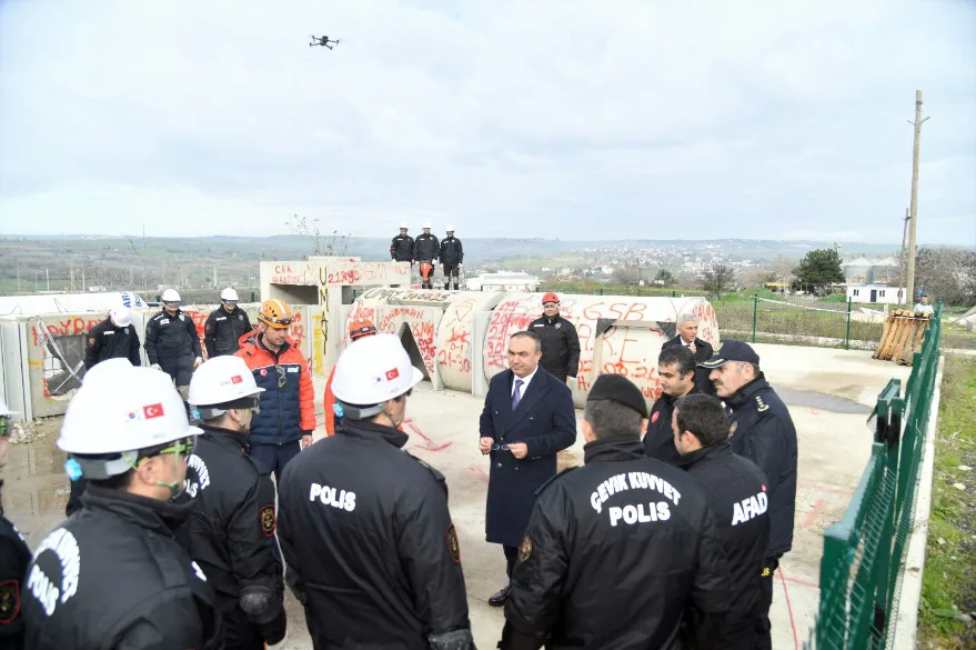 Tekirdağ’da çevik kuvvet ekiplerine arama kurtarma eğitimi verildi