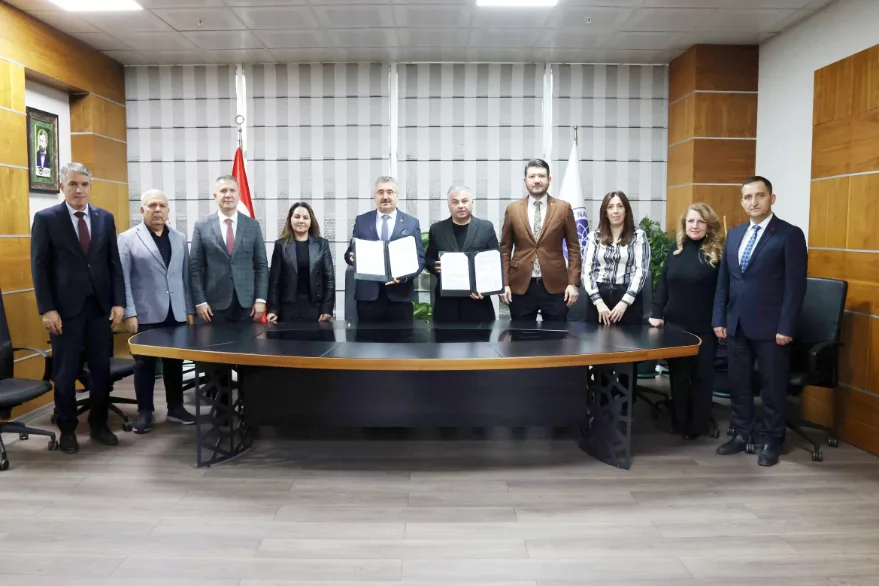 Tekirdağ NKÜ’de maaş promosyonunda imzalar atıldı