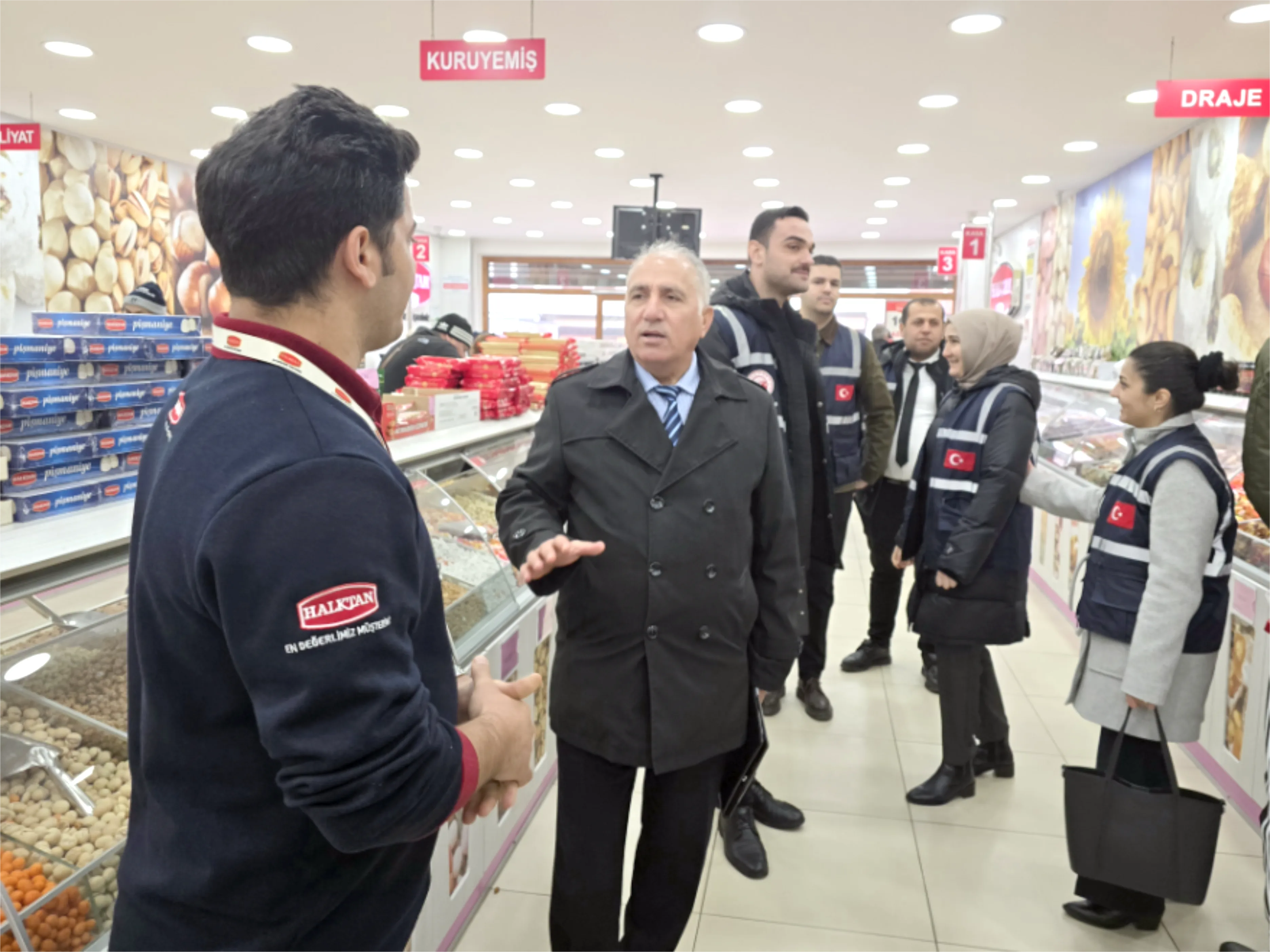 Ticaret Mudurlugu Denetim 3 - Yılbaşı öncesi Edirne’deki işletmelerde denetim yapıldı