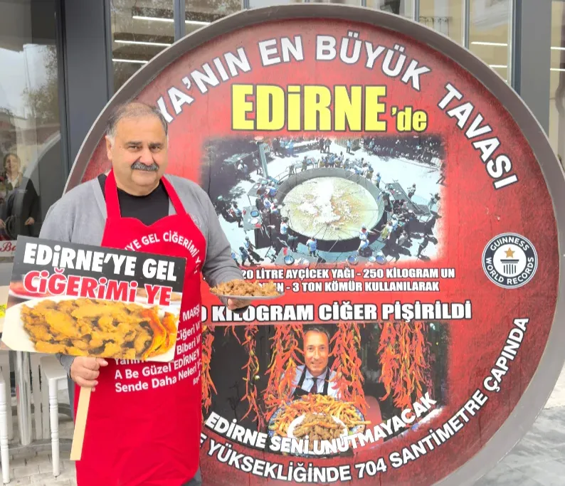 WhatsApp Image 2025 12 02 at 14.58.42 1 e1764679236177 - Sinema oyuncusu Nurullah Çelebi’nin ciğer keyfi