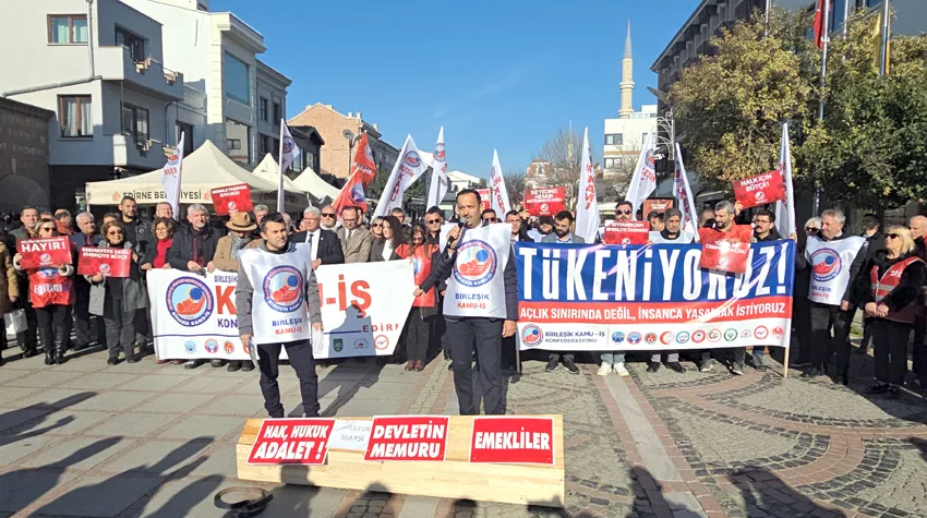 Edirne’de kamu emekçilerinden tabutlu eylem
