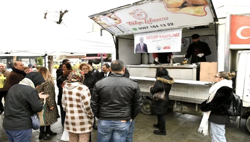 Keşan Belediyesi, Regaip Kandili’nde lokma dağıttı