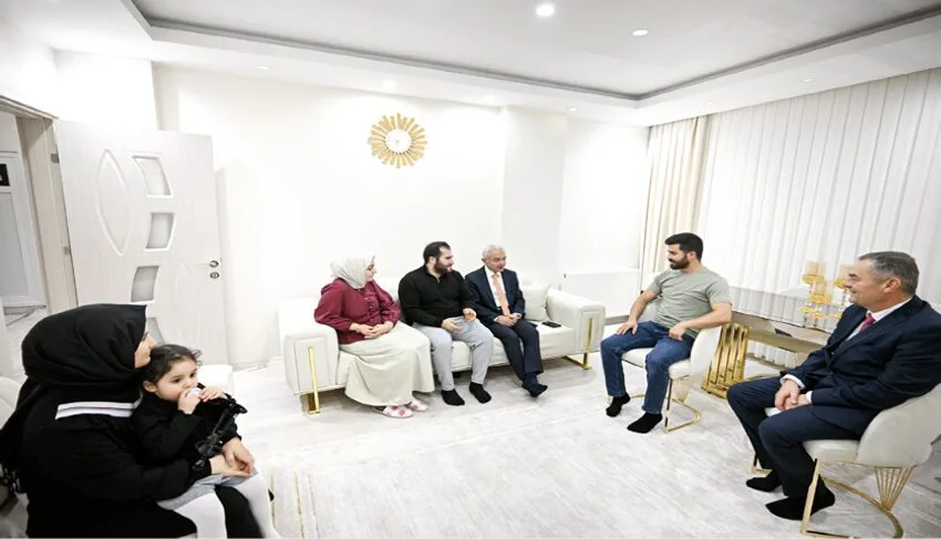 Kırklareli Valisi Turan, aile ziyaretlerini sürdürüyor