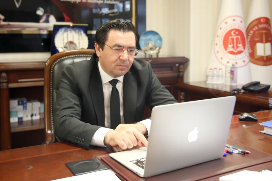 Edirne Cumhuriyet Başsavcısı Sarıca, AA’nın “Yılın Kareleri” oylamasına katıldı