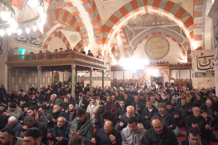 Trakya’da camilerde Miraç Kandili programları düzenlendi