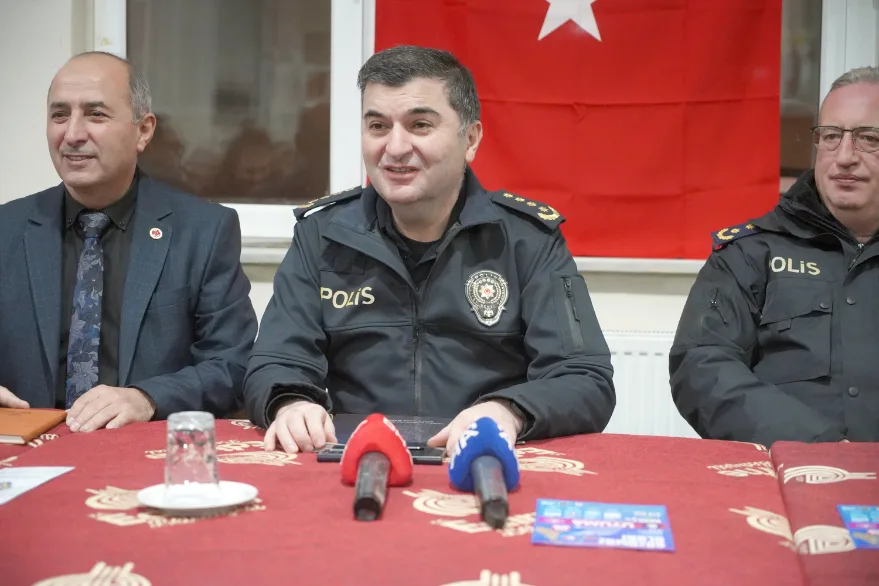 Emniyet Muduru Ayhan 3 - Edirne Emniyet Müdürü Ayhan, mahalle sakinleriyle buluştu