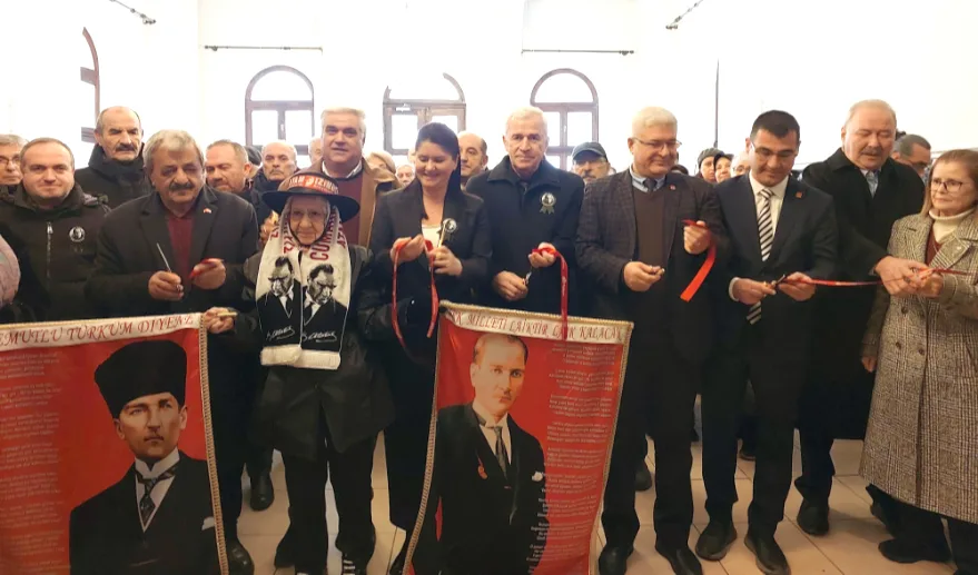 Ugur Mumcu sergi 1 - Uğur Mumcu anısına Edirne’de anlamlı sergi