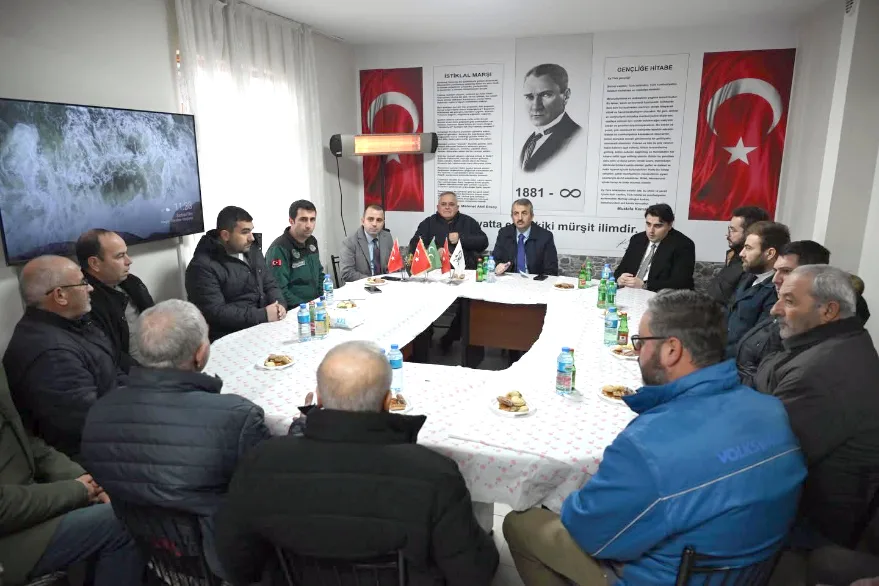 Vali Sezer Bosna Koy 2 - Vali Sezer, Bosna Köyü’nde incelemelerde bulundu