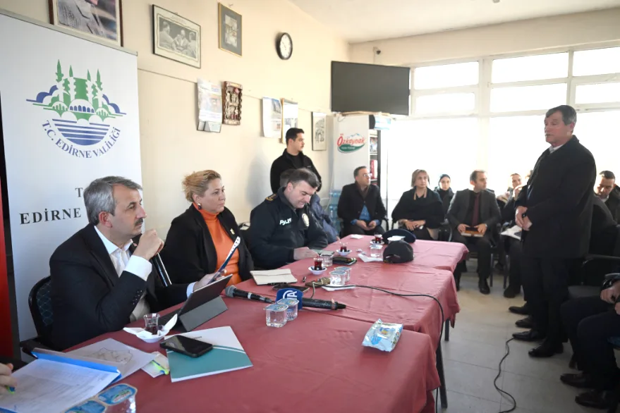 Vali Sezer, Süloğlu’nda köy muhtarlarıyla bir araya geldi