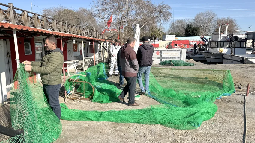Tekirdağlı balıkçılar “kulağına kar suyu kaçan” hamsinin peşine düşecek