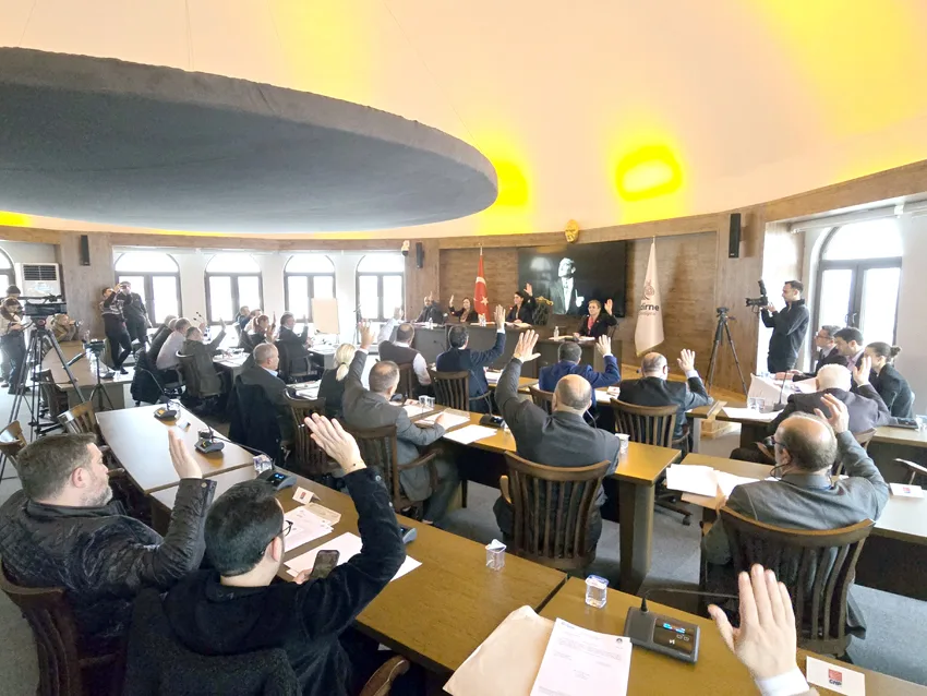 Belediye meclis 2 - Edirne Belediye Meclisi’nde su kesintisi gerilimi