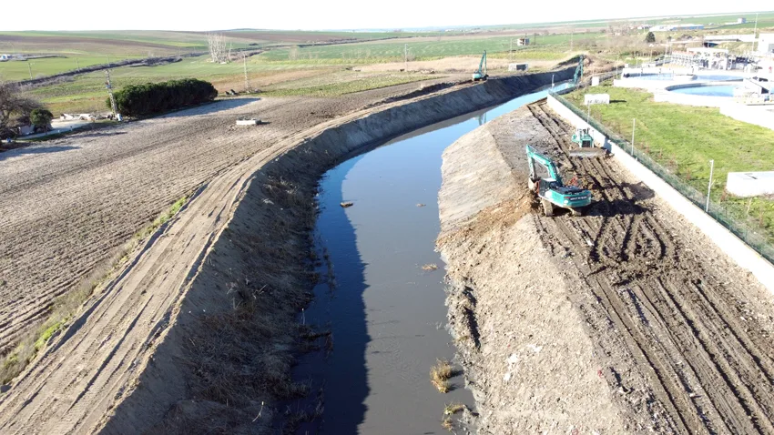 Tekirdağ’da dere ıslahı çalışmaları yapılıyor