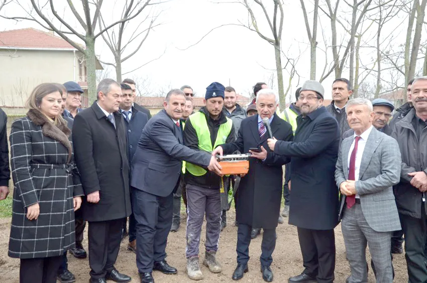 Kırklareli Valisi Turan, Kur’an kursu binasının temel atma törenine katıldı