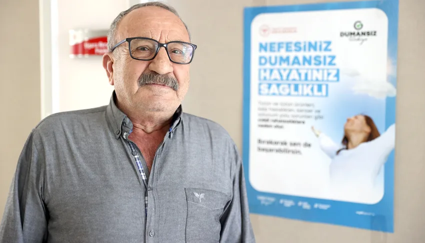 Yaklaşık 50 yıllık sigara alışkanlığını tedaviyle bıraktı