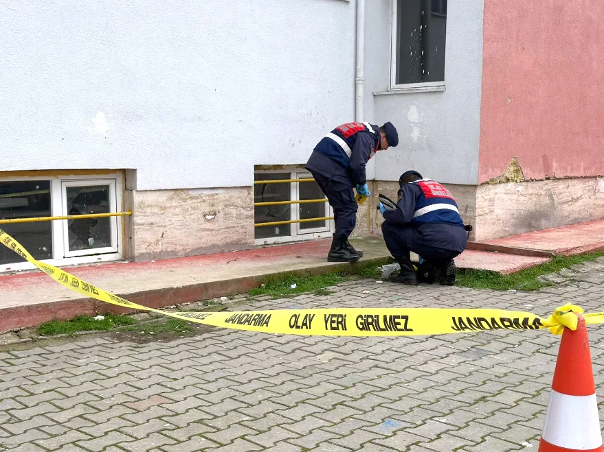 Tekirdağ’da okulun 4. katından düşen öğrenci hayatını kaybetti