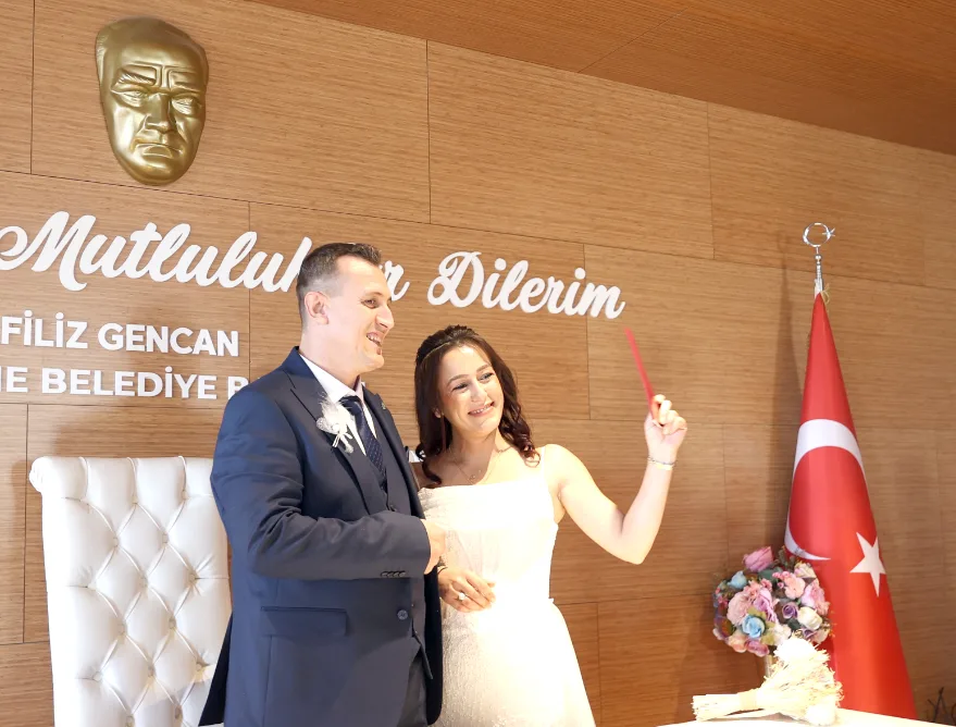 Trakya’da 68 çift Sevgililer Günü’nde evlendi