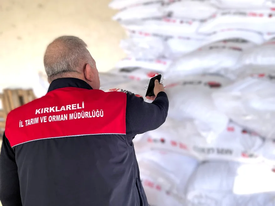 Kırklareli’nde gübre satışı yapan bayiler denetlendi