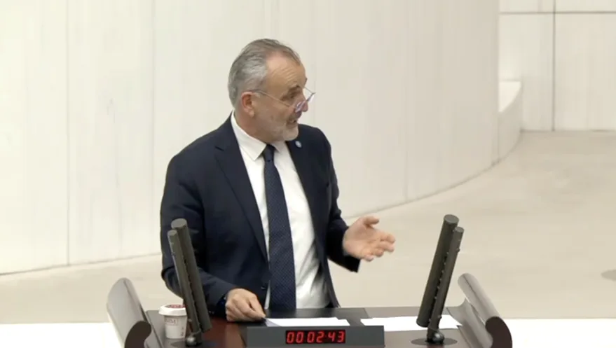 Akalın’dan trafik düzenlemesine eleştiri: Güvenlik değil, ceza odaklı