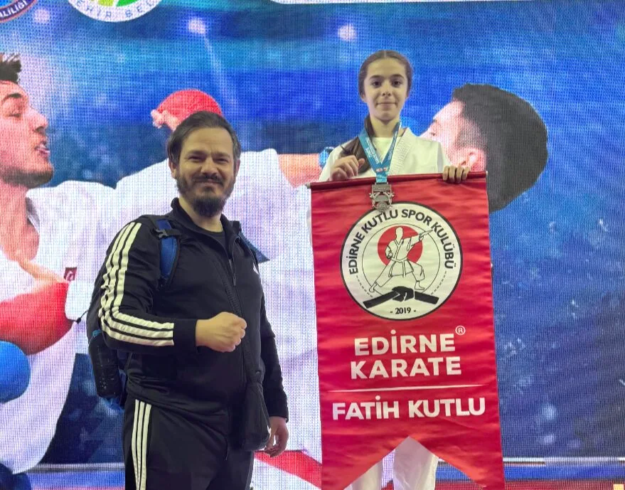 Deniz Cansu, Türkiye Yıldızlar Karate Ligi 2’incisi oldu