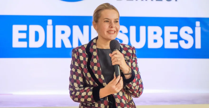 Kızılay Edirne Şubesi Başkanı Gözde Emel Baytar oldu