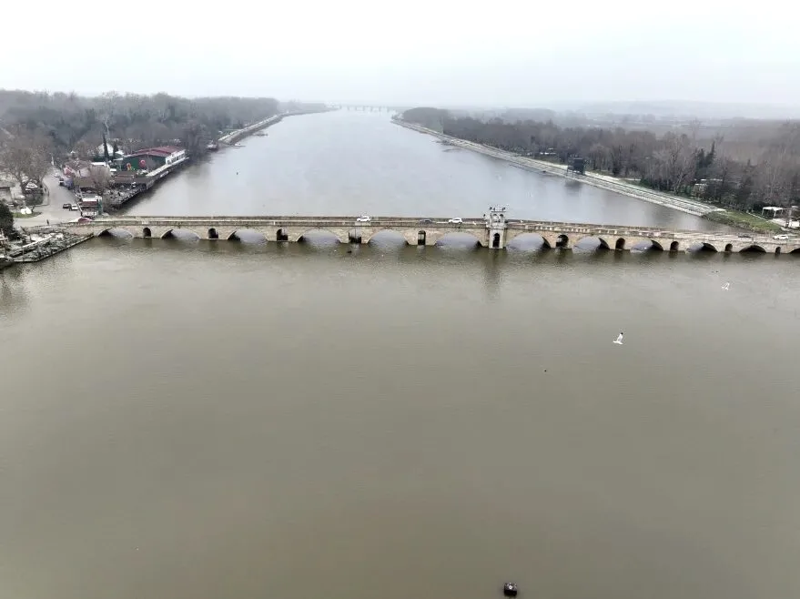 Edirne’de nehirlerin su seviyeleri artışta: Valilikten açıklama geldi