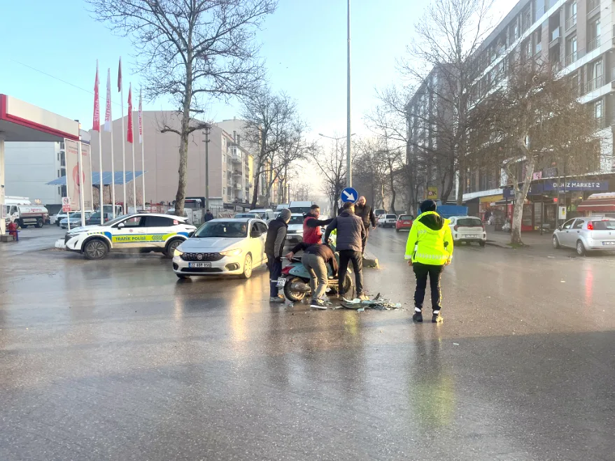 Edirne’de trafik kazasında motosiklet sürücüsü yaralandı