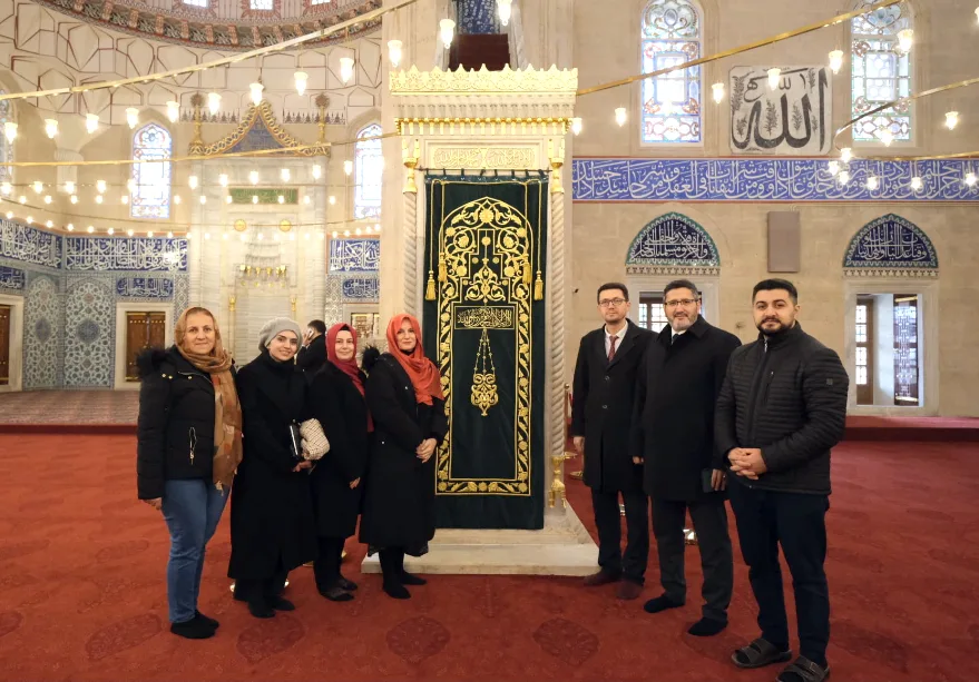 Selimiye Camii minberinde aslına sadık dokunuş