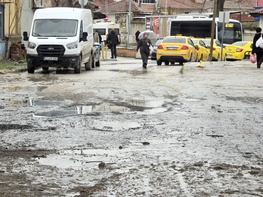 Edirne’de pazara giriş çileye döndü