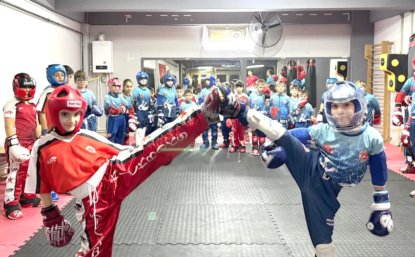 Tekirdağlı kick bokscular Türkiye şampiyonasına hazırlanıyor