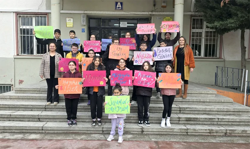 Tekirdağ’da öğrenciler esnafla komşuluk kültürünü yaşatıyor