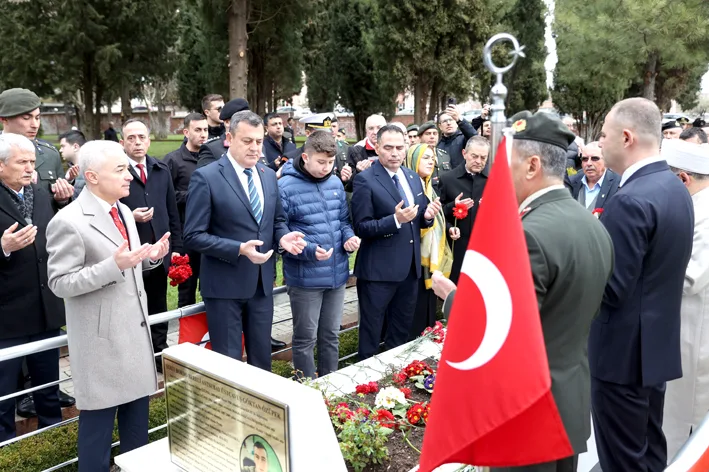 18 mart sehitleri anma gunu programi 2 - Trakya’da 18 Mart Şehitleri Anma Günü dolayısıyla törenler düzenlendi