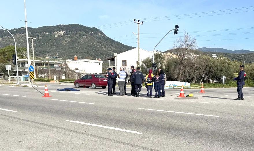 Çanakkale’de otomobilin çarptığı yaya hayatını kaybetti