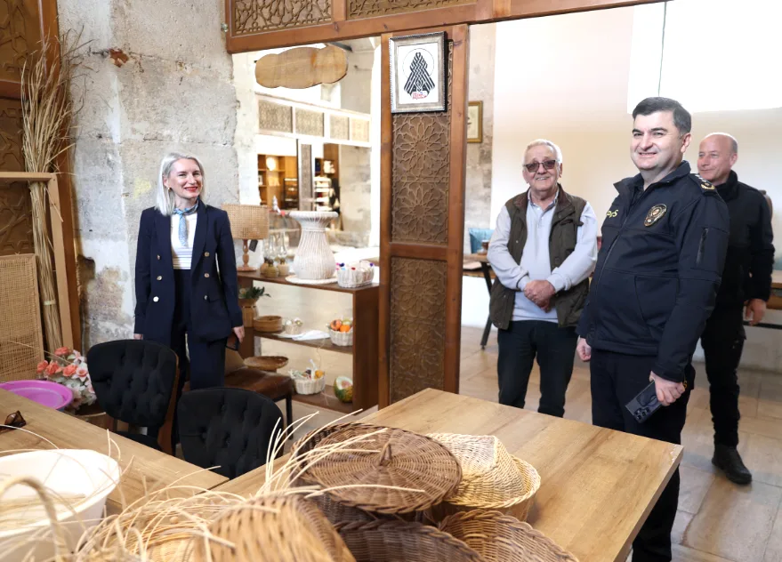 Emniyet Müdürü Ayhan, Rumeli Kültür ve Sanat Akademisi’ni ziyaret etti